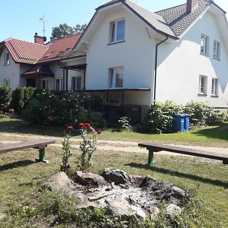 U Wikinga Hotel Zastan Exterior foto